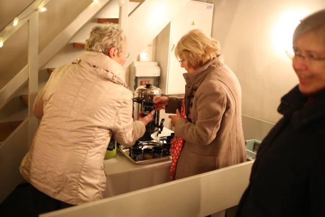 12. Türchen des "Lebendigen Adventskalenders" in der Allerheiligenkapelle in Capellenhagen