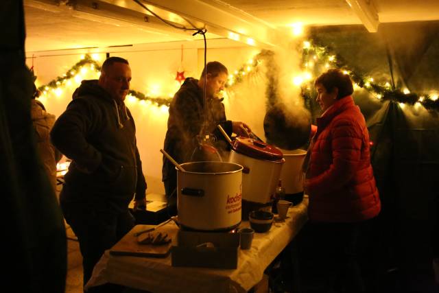 13. Türchen des "Lebendigen Adventskalenders" bei Familie Prell in Coppengrave