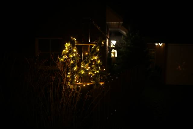 14. Türchen des "Lebendigen Adventskalenders" bei Familie Gieseke in Duingen