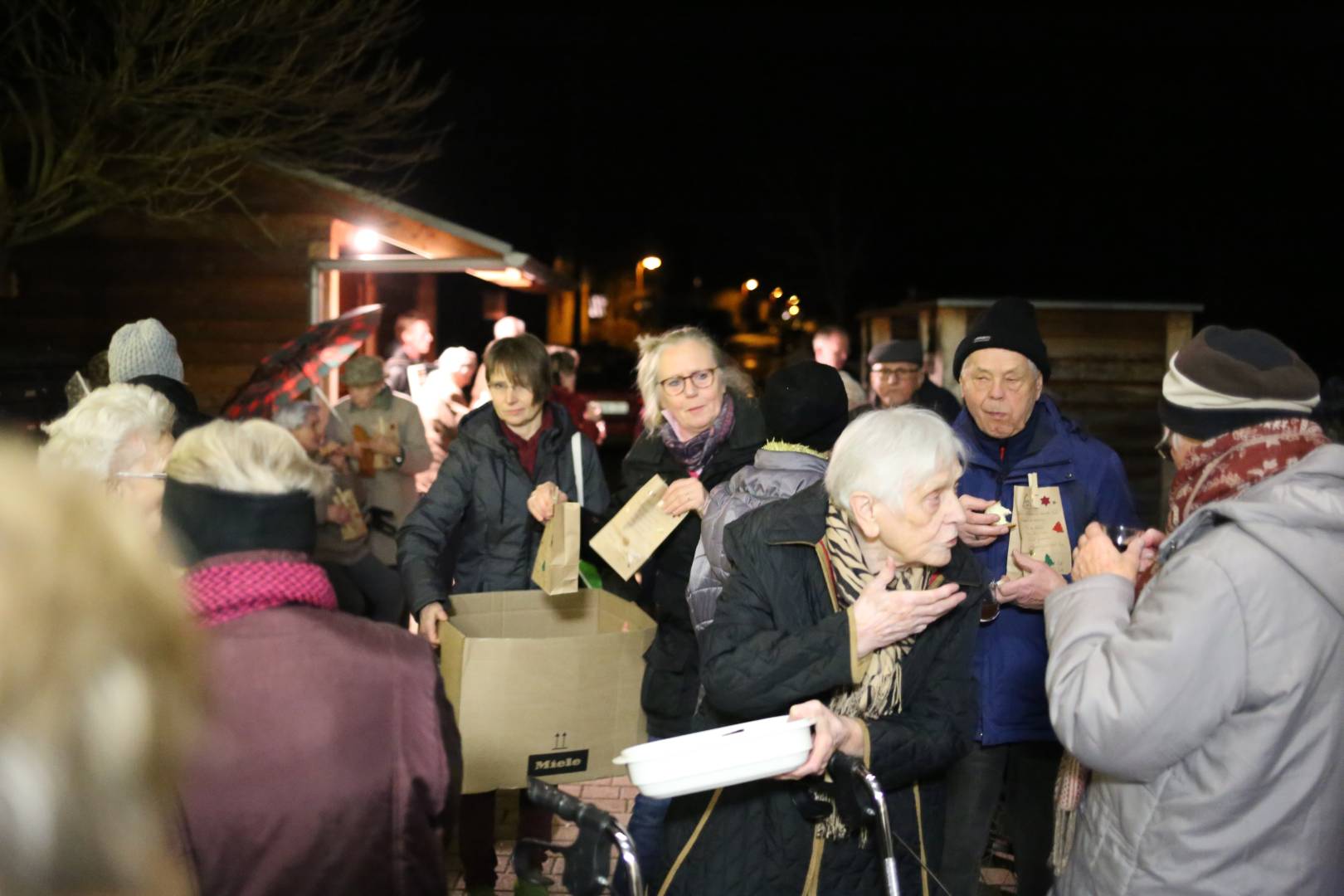 20. Türchen des "Lebendigen Adventskalenders" beim Betreuten Wohnen in Duingen