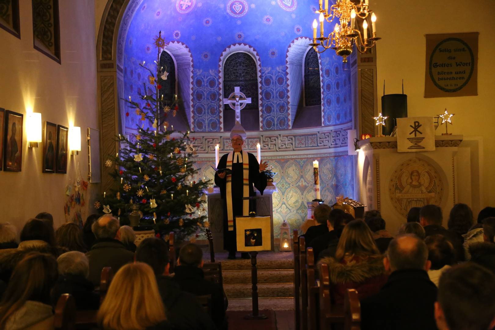 Christfestgottesdienst am Heiligabend in der St. Franziskuskirche