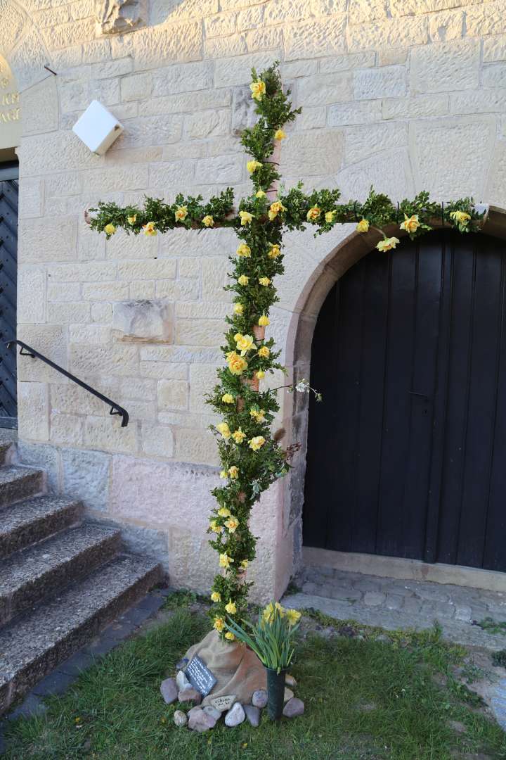 Ostersonntag an der St. Franziskuskirche