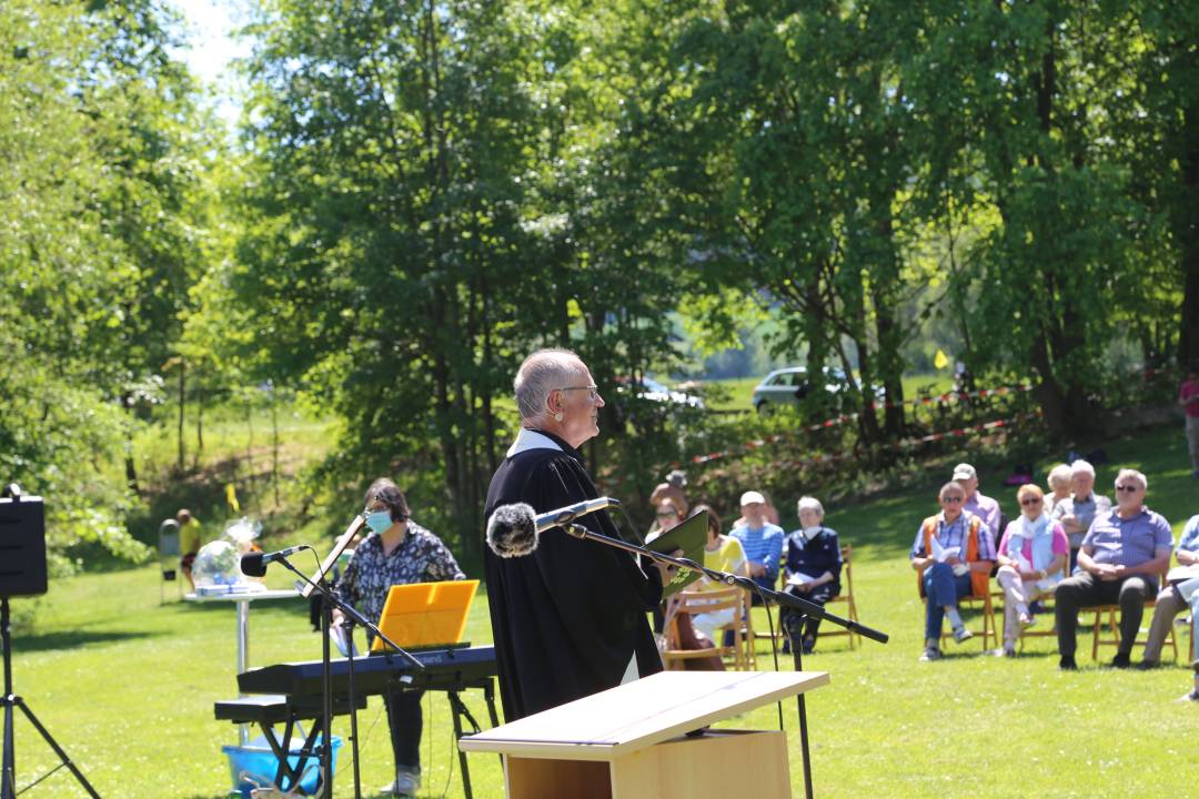 Freiluftgottesdienst am Humboldtsee mit der Verabschiedung von Pastor Podszus