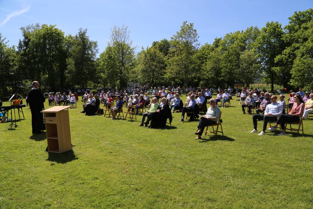 Freiluftgottesdienst am Humboldtsee mit der Verabschiedung von Pastor Podszus