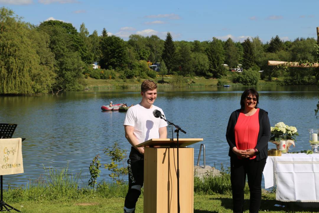 Freiluftgottesdienst am Humboldtsee mit der Verabschiedung von Pastor Podszus