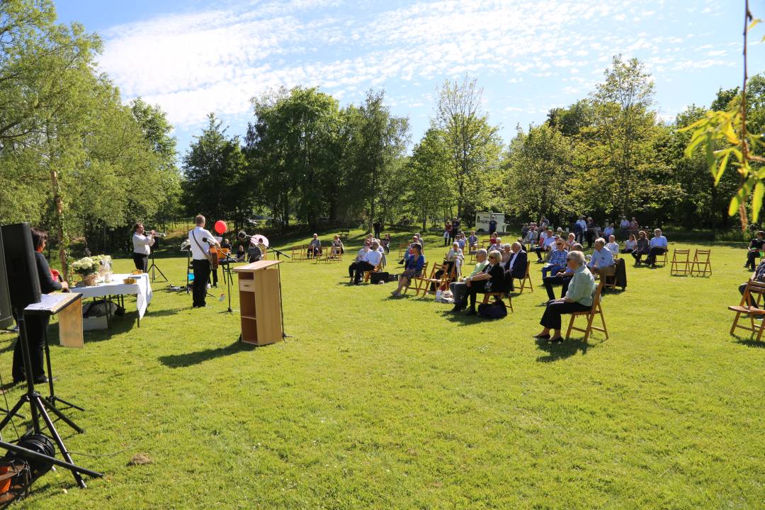 Freiluftgottesdienst am Humboldtsee mit der Verabschiedung von Pastor Podszus