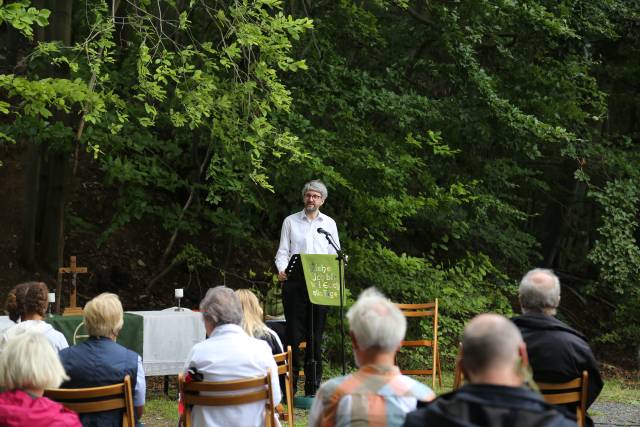 Gottesdienst am Leineberglandbalkon