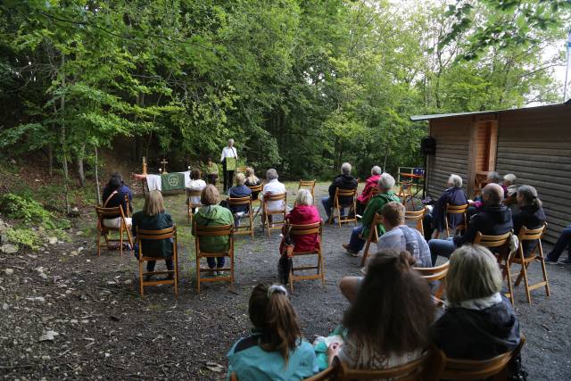 Gottesdienst am Leineberglandbalkon