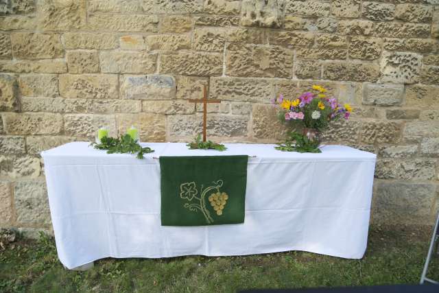 Freiluftgottesdienst an der St. Franziskuskirche