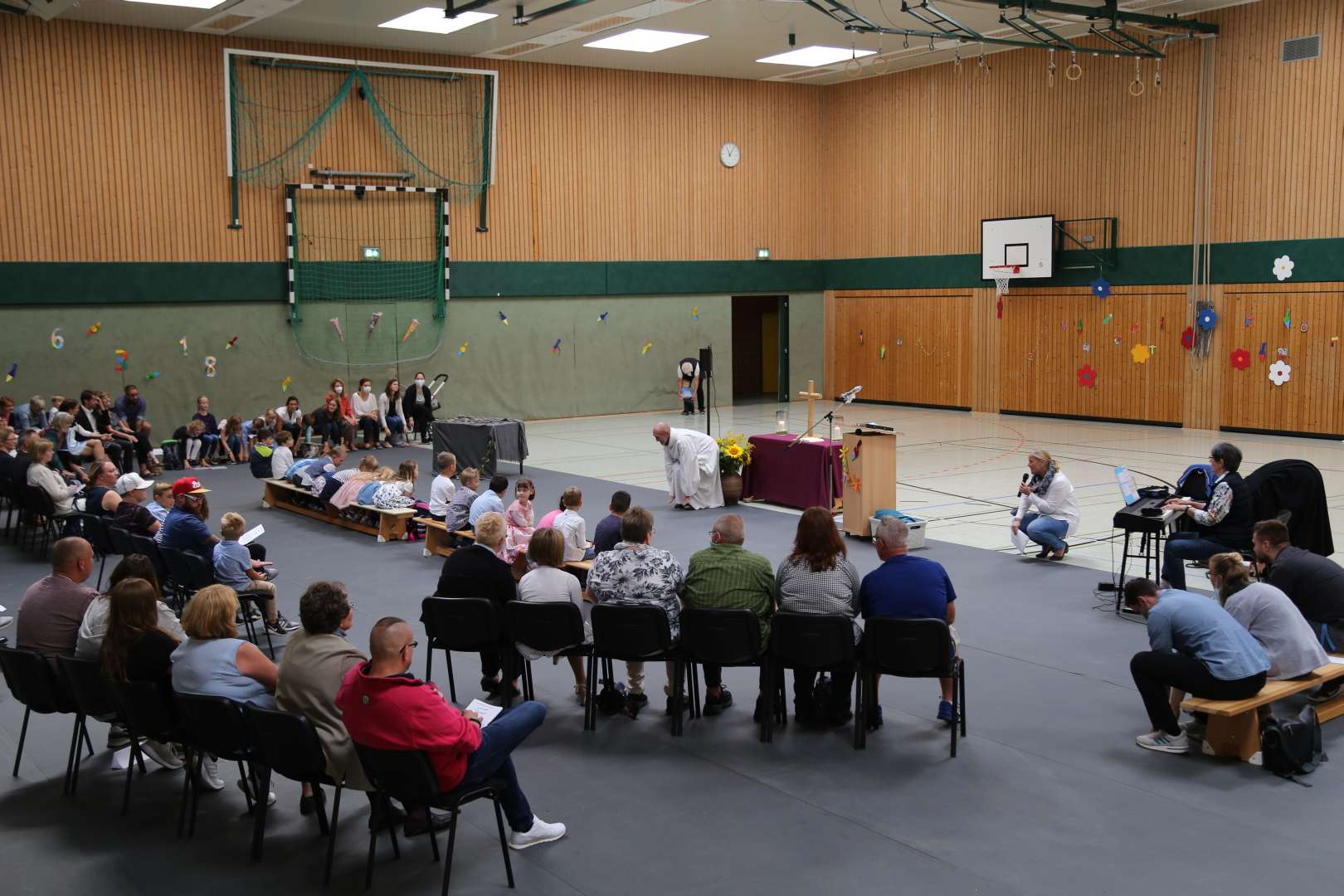 Einschulungsgottesdienst einmal doppelt und anders.