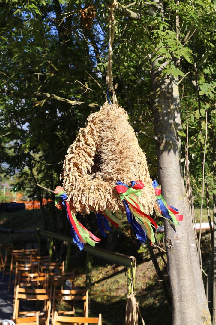 Ökumenisches Erntedankfest im Reitstall