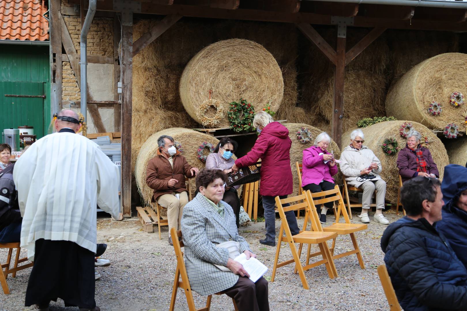 Ökumenisches Erntedankfest im Reitstall