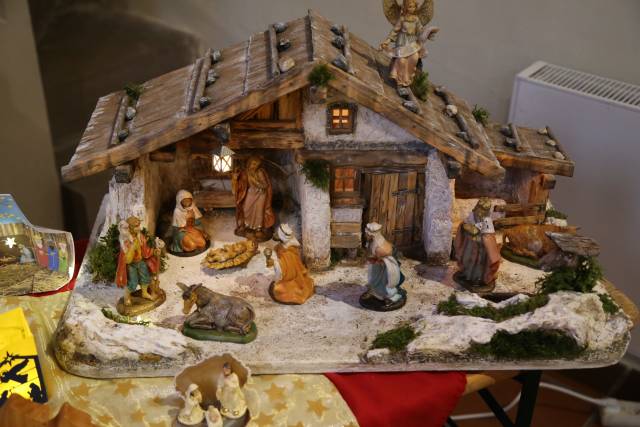 Offene Kirche zu Weihnachten - Krippenausstellung