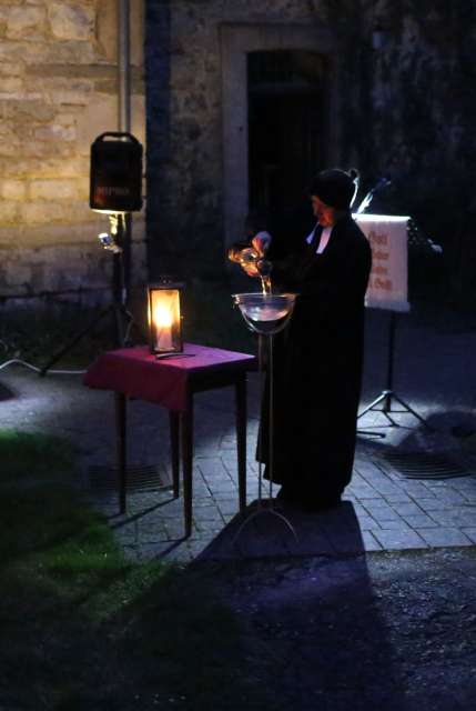 Osternacht in Duingen mit Gemeindegesang