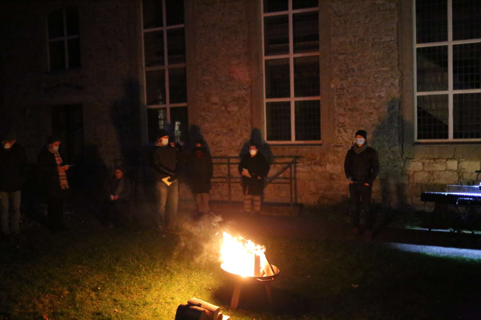 Osternacht in Duingen mit Gemeindegesang