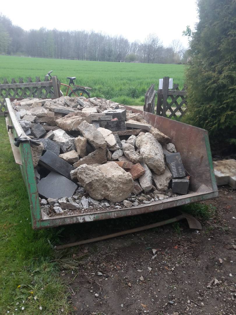 Ehrenamtlicher Einsatz auf dem Friedhof Coppengrave