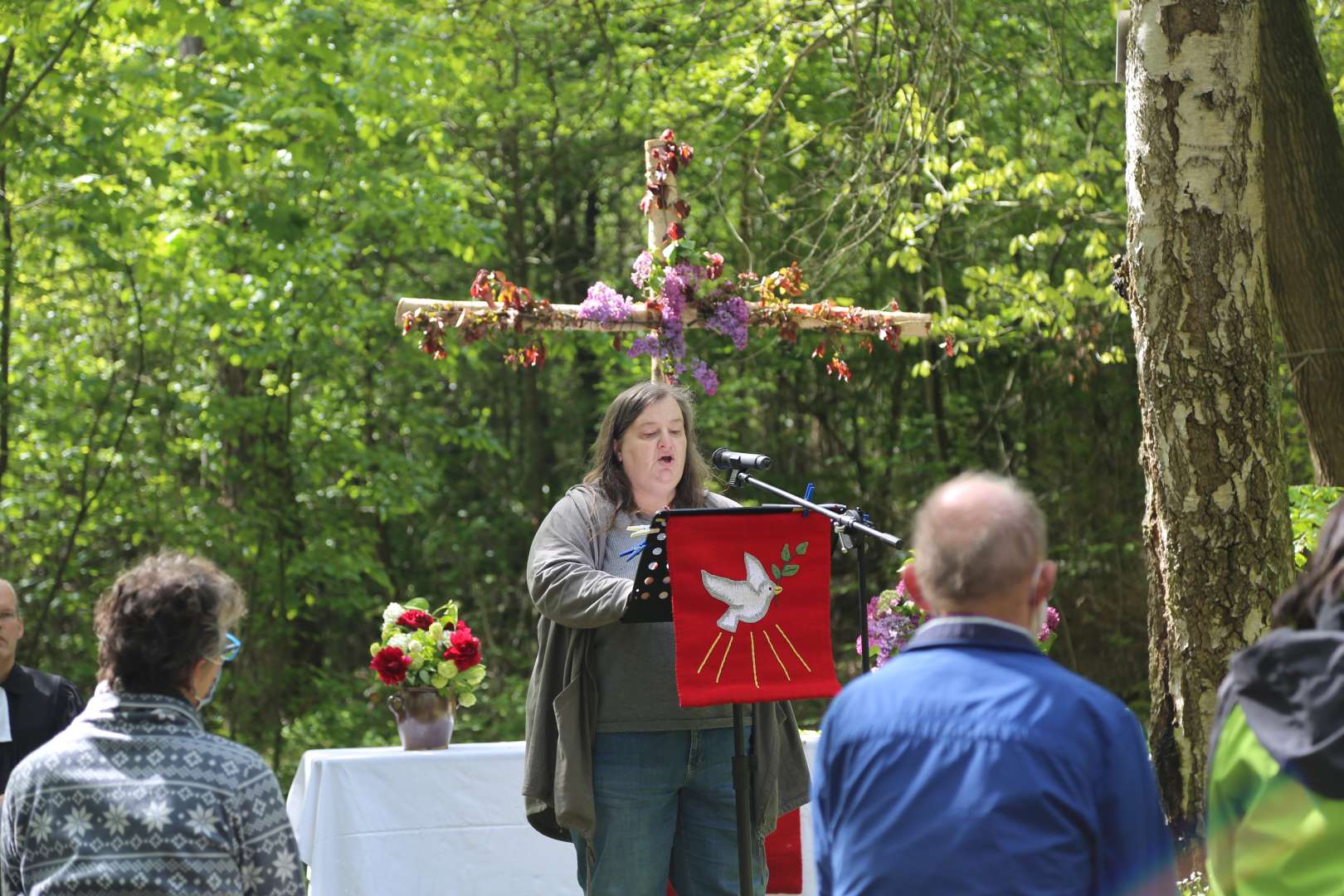 Sonniger Ökumenischer Freiluftgottesdienst am Pfingstmontag an der Köhlerhütte