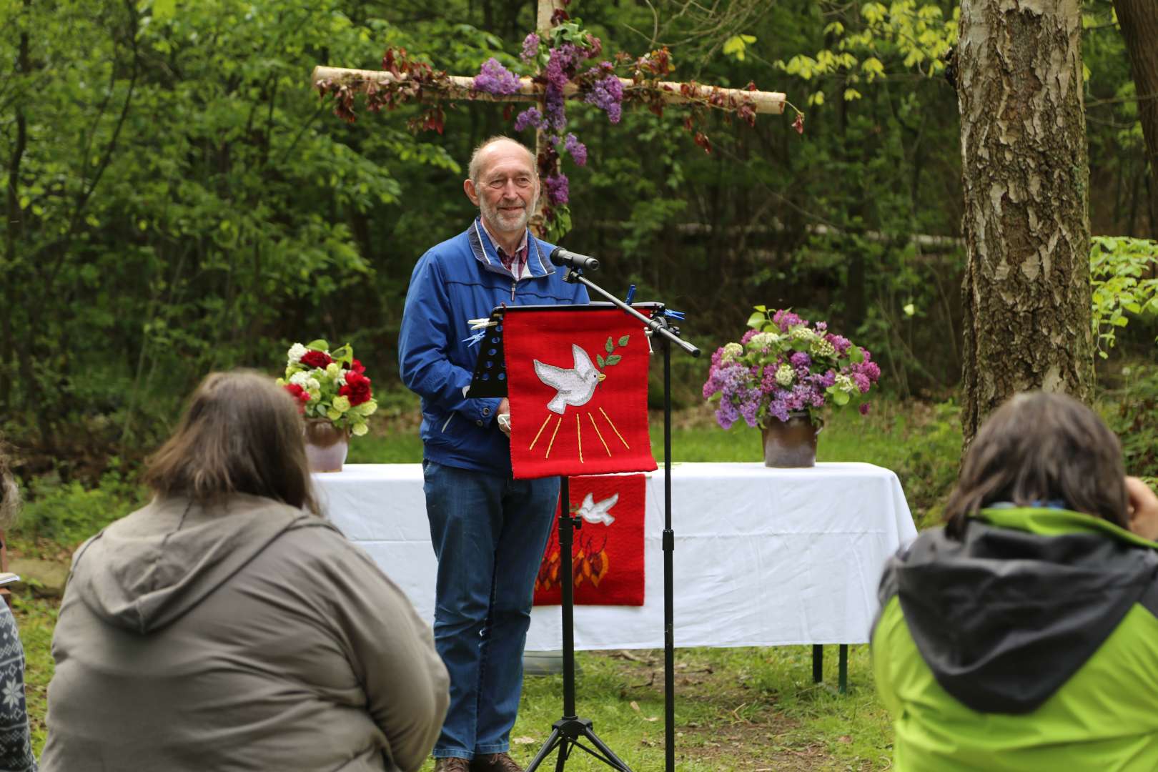 Sonniger Ökumenischer Freiluftgottesdienst am Pfingstmontag an der Köhlerhütte