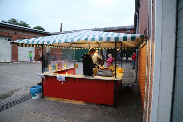 Public Screening Deutschland - Ungarn in Weenzen