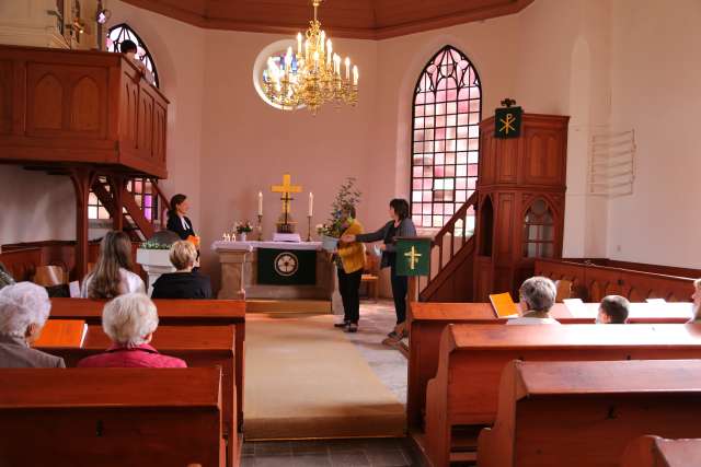 Sommerkirche in Weenzen