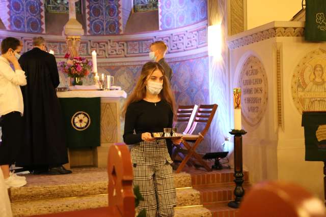 Abendmahlsgottesdienst der Konfirmanden in der St. Franziskuskirche