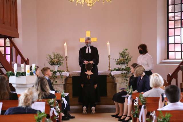 Konfirmation der Kirchengemeinde Coppengrave in der St. Maternuskapelle