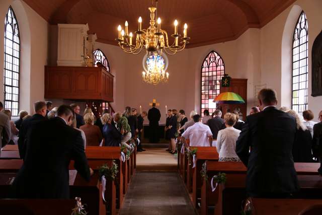 Konfirmation der Kirchengemeinde Coppengrave in der St. Maternuskapelle