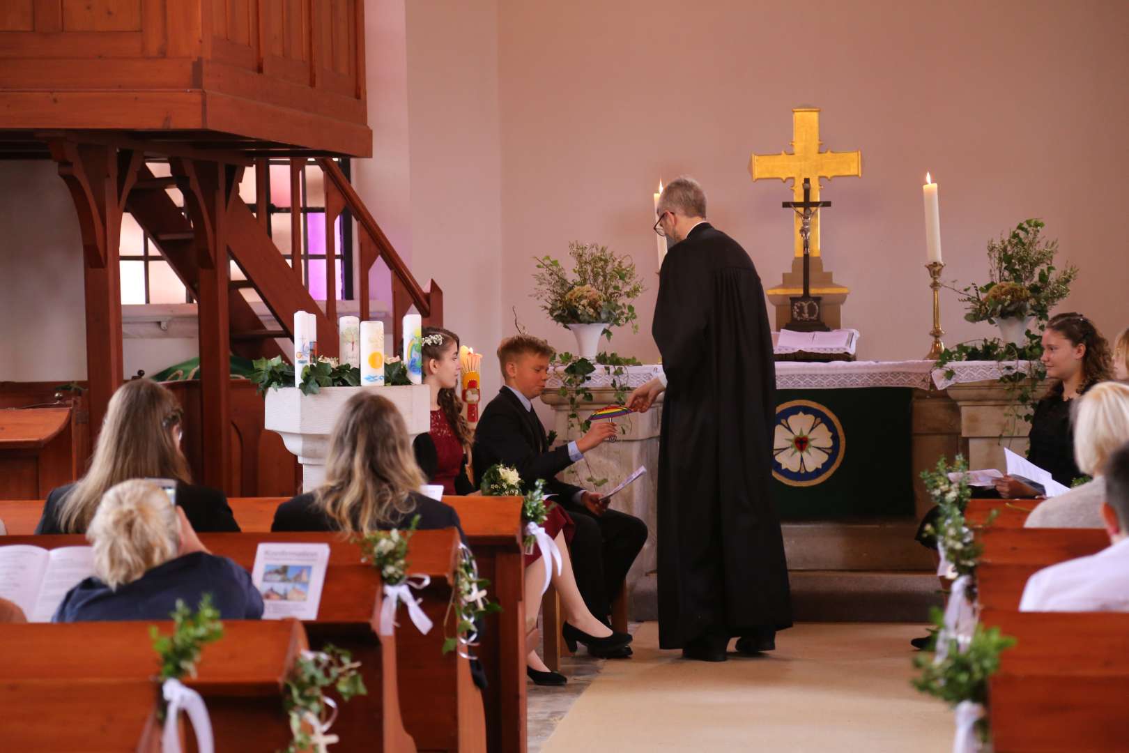 Konfirmation der Kirchengemeinde Coppengrave in der St. Maternuskapelle