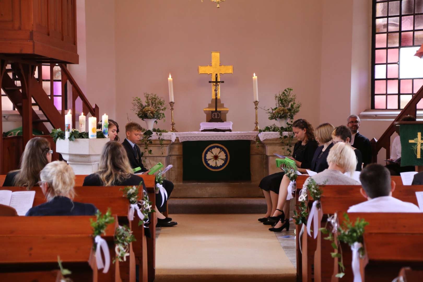 Konfirmation der Kirchengemeinde Coppengrave in der St. Maternuskapelle