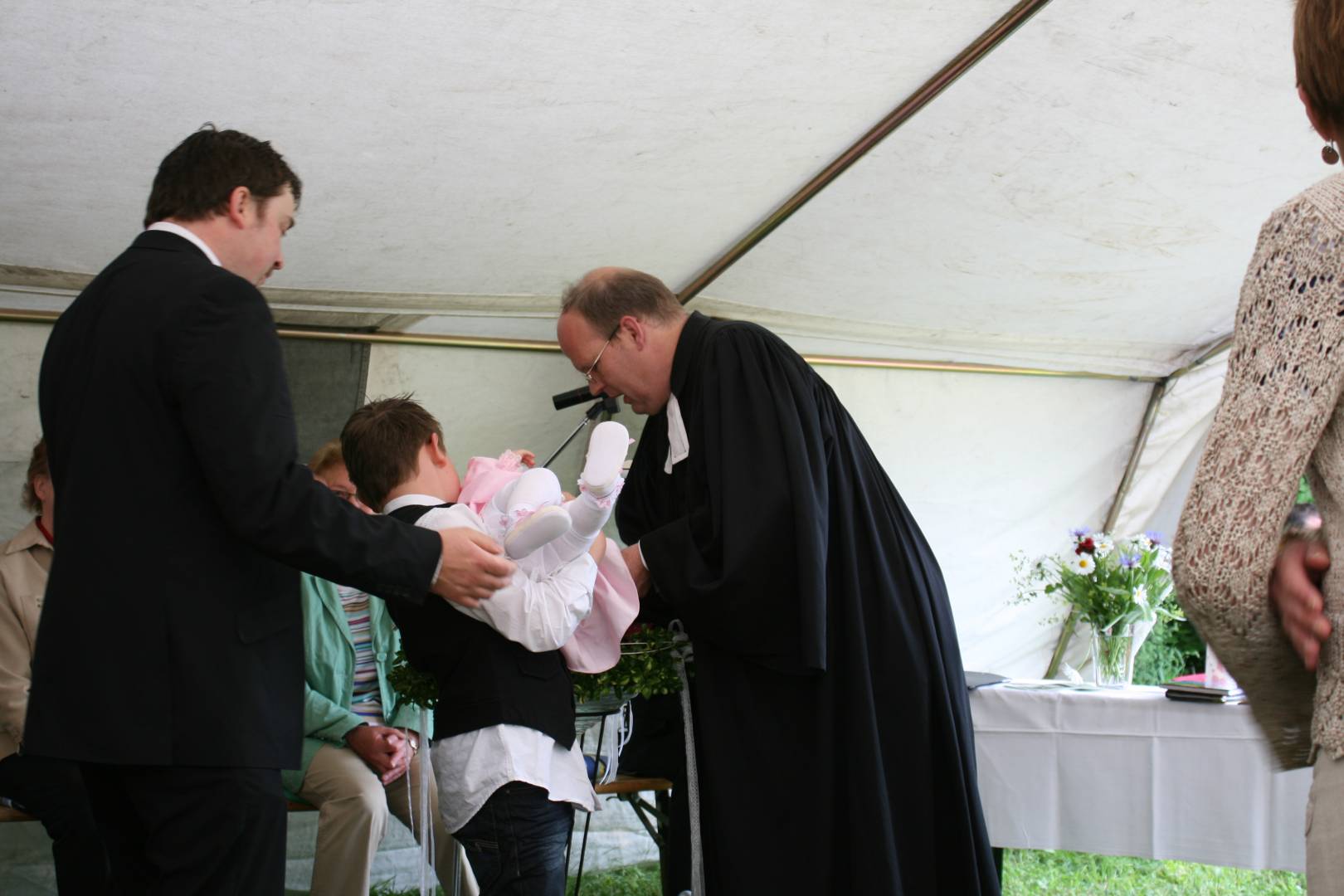 Foto-Rückschau auf das Wirken von Pastor Dr. Meisiek