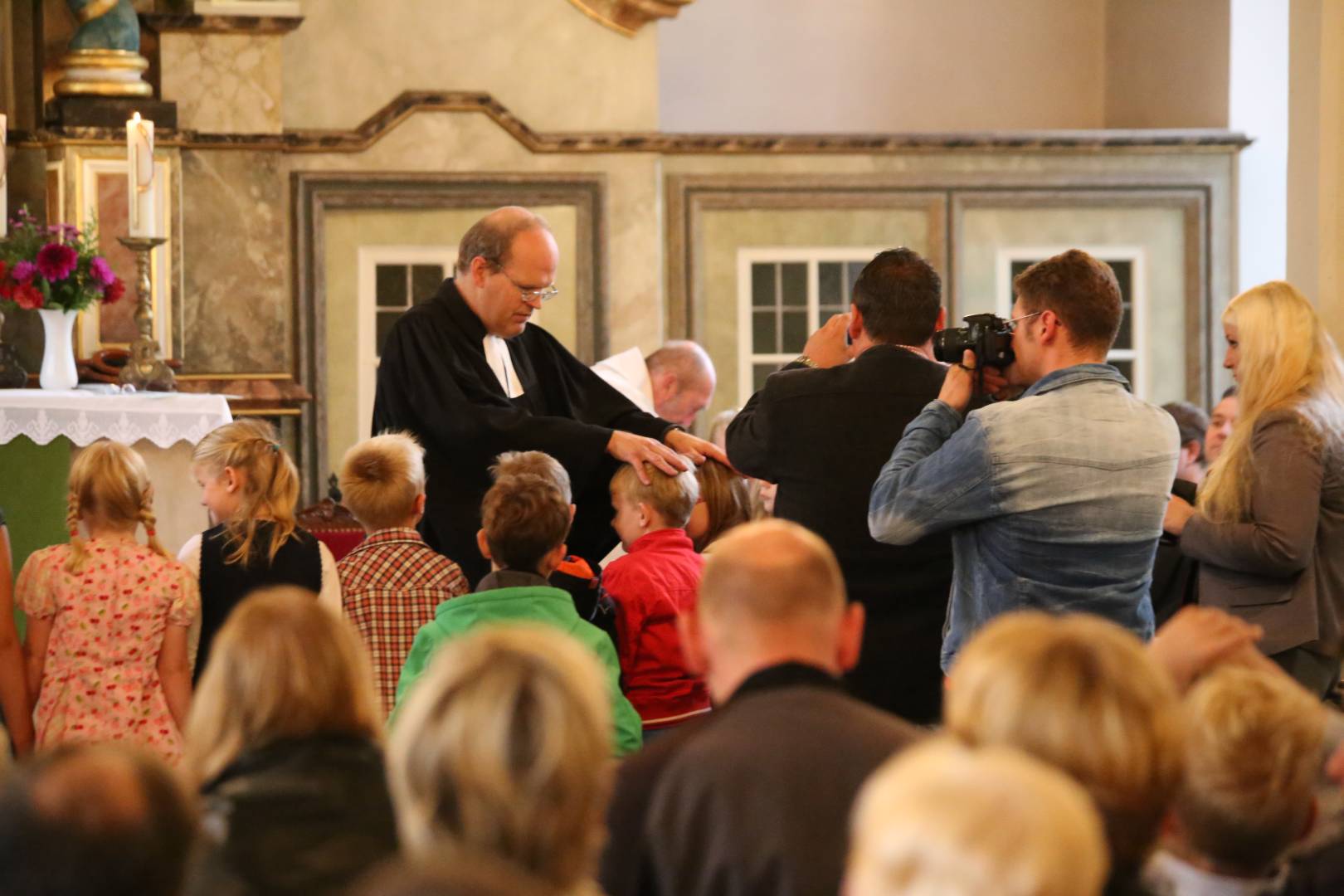 Foto-Rückschau auf das Wirken von Pastor Dr. Meisiek