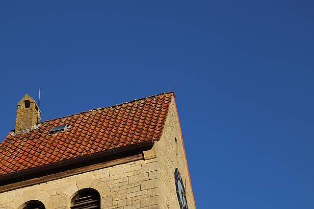 Sturmschaden am Kirchturm repariert