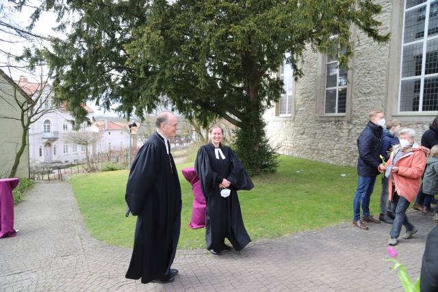 Landesbischof Meister besucht die Kirchengemeinde Duingen