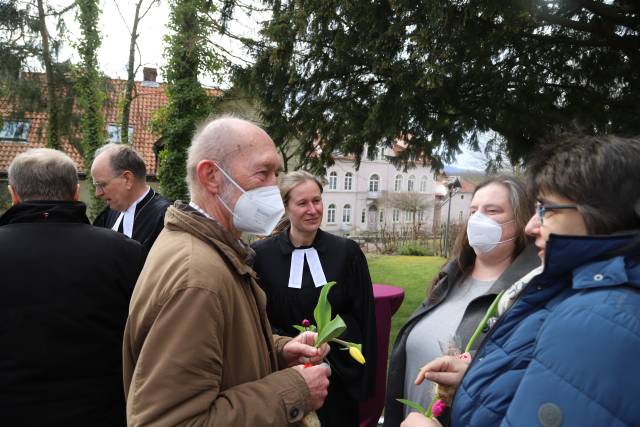 Landesbischof Meister besucht die Kirchengemeinde Duingen