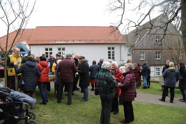 Landesbischof Meister besucht die Kirchengemeinde Duingen