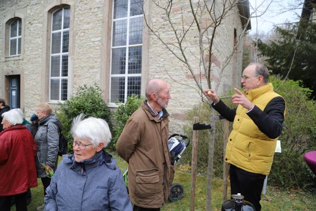 Landesbischof Meister besucht die Kirchengemeinde Duingen