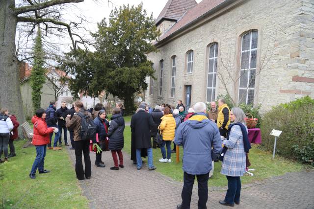 Landesbischof Meister besucht die Kirchengemeinde Duingen