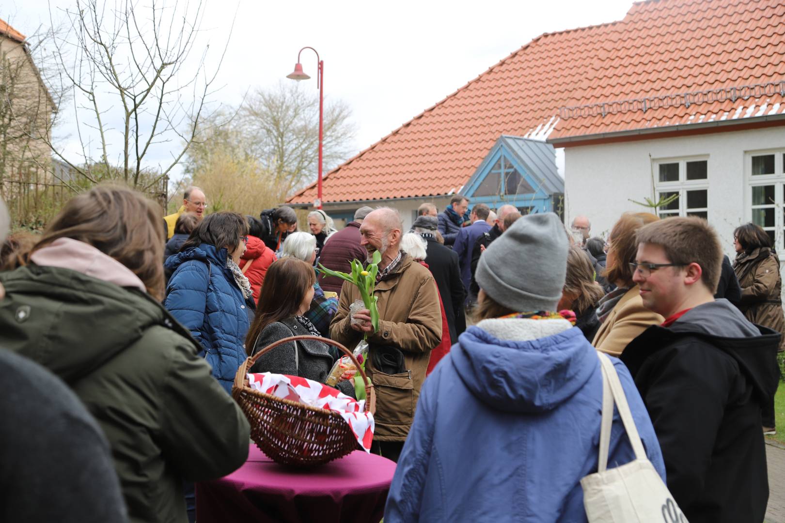 Landesbischof Meister besucht die Kirchengemeinde Duingen