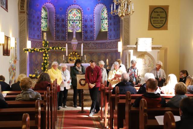 Ostermontag mit Chor in der St. Franziskuskirche