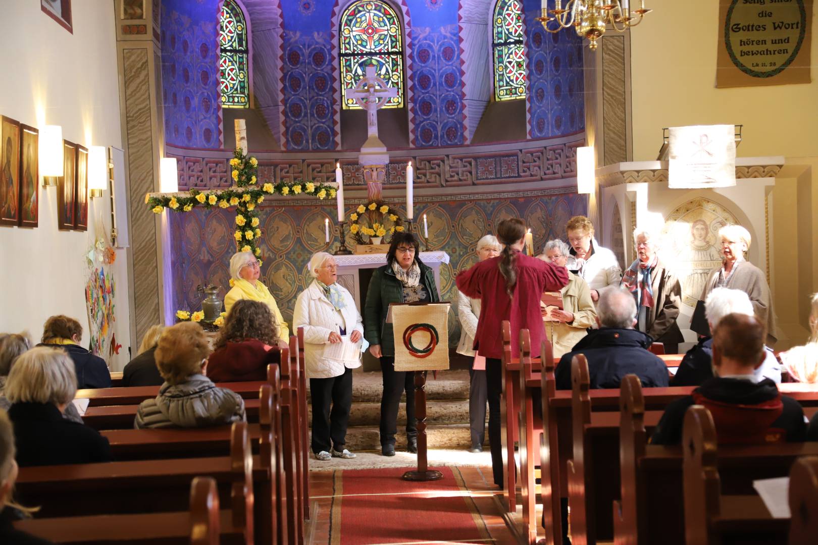 Ostermontag mit Chor in der St. Franziskuskirche