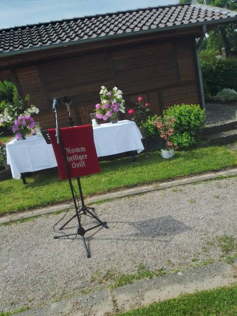 Pfingstgottesdienst im Kleingarten