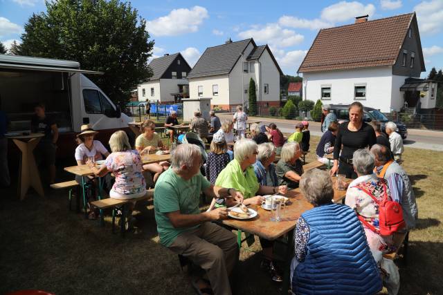 Sommerkirche im Rahmen des Familienfestes der Feuerwehr Coppengrave