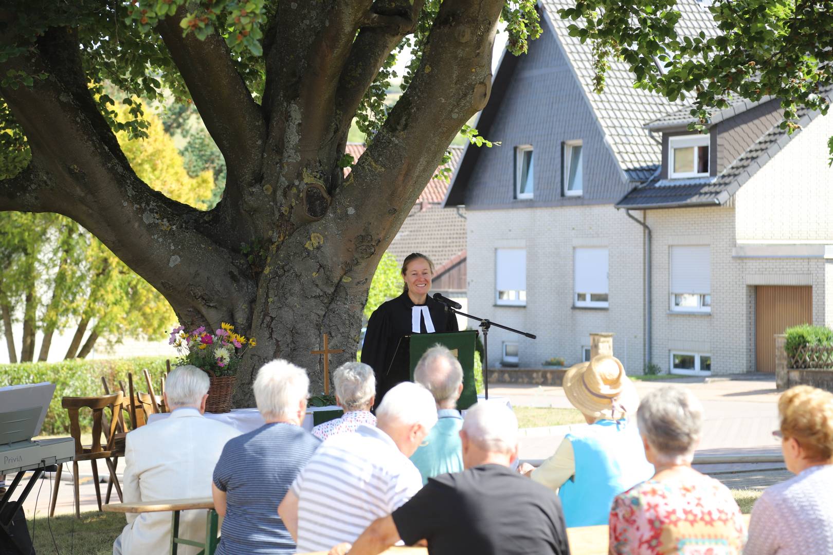 Sommerkirche im Rahmen des Familienfestes der Feuerwehr Coppengrave