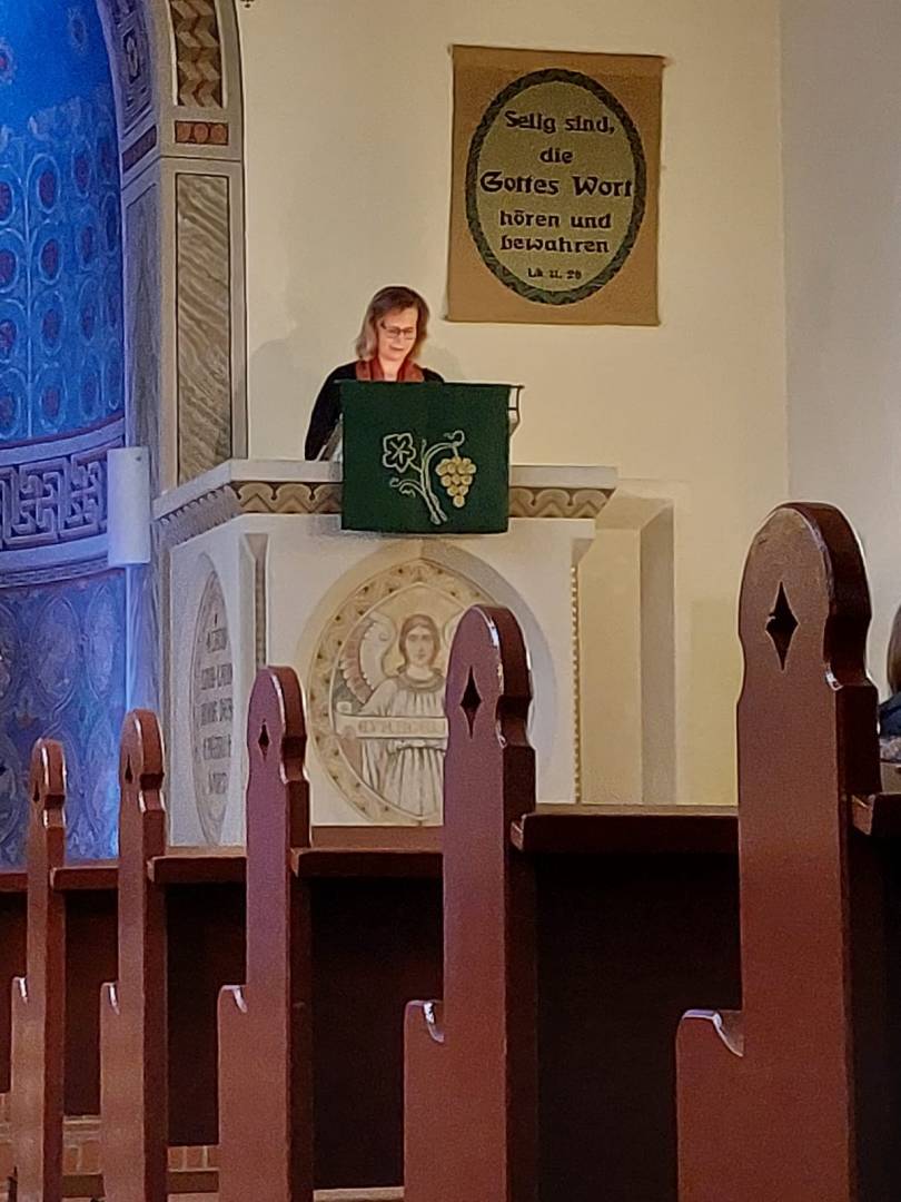 Lektorin Birgit Heuerding hielt Gottesdienst in der St. Franziskuskirche