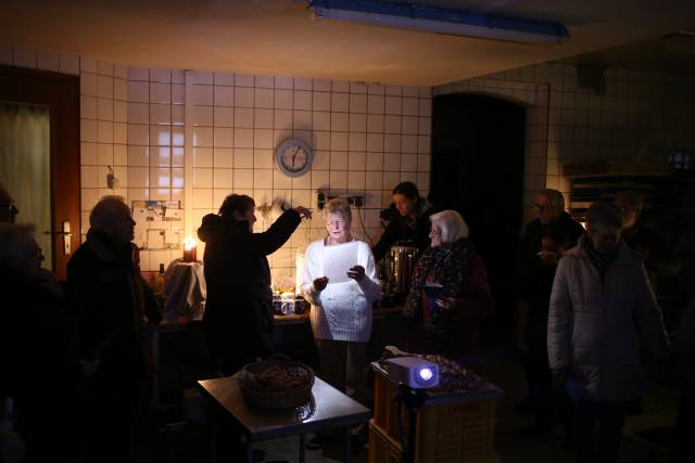 Lebendiger Adventskalender in der Backstube