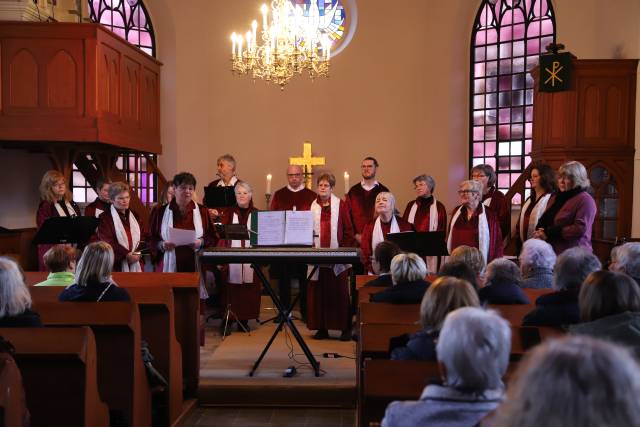 Gospelkonzert "Young Voices and Gospel" in der Weenzer St. Maternuskapelle