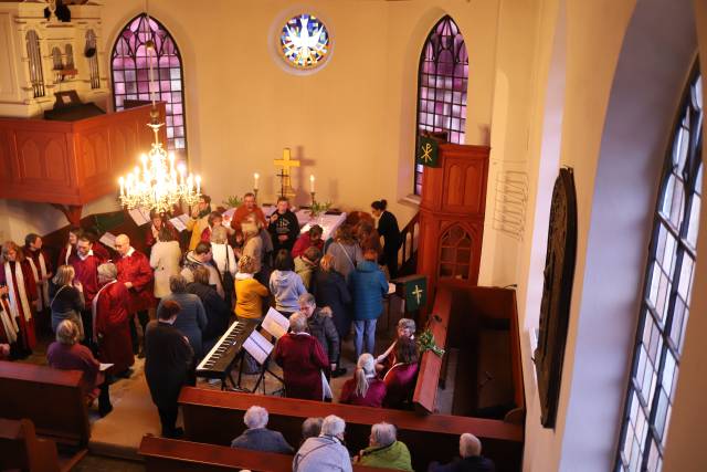 Gospelkonzert "Young Voices and Gospel" in der Weenzer St. Maternuskapelle