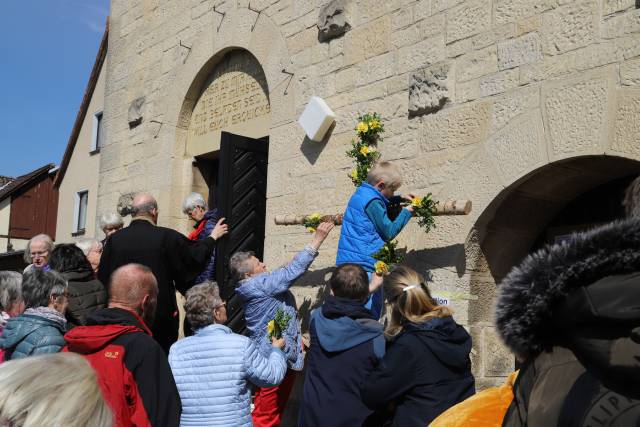 Osterfestgottesdienst mit Osteraktionen