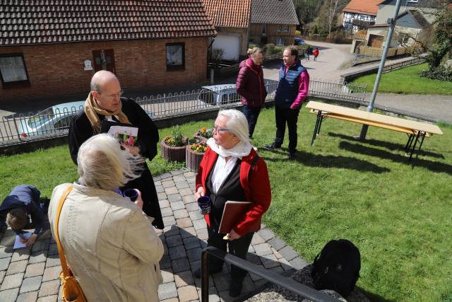 Osterfestgottesdienst mit Osteraktionen