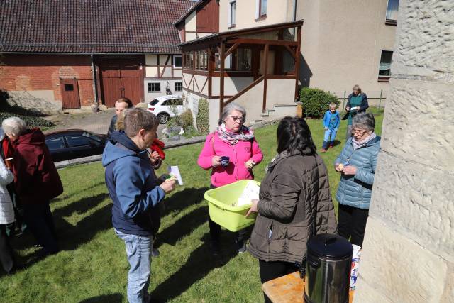 Osterfestgottesdienst mit Osteraktionen